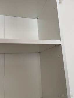 Knihovna ikea - 3