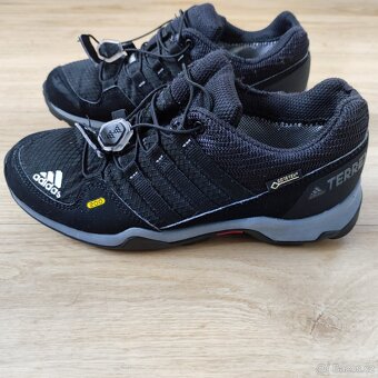 Dětské Gore-Tex tenisky Adidas vel. 34 - 3