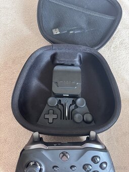 Xbox elite series 2 controller - 3