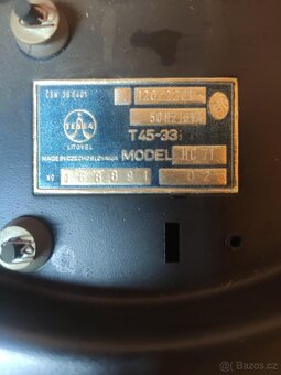 Kufříkový gramofon TESLA GZ711 HC71 - 3