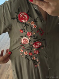 Košilové šaty s výšivkou, vel. 42 (XL) - 3