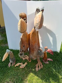 Dubové sochy člunozubce afrického - 3