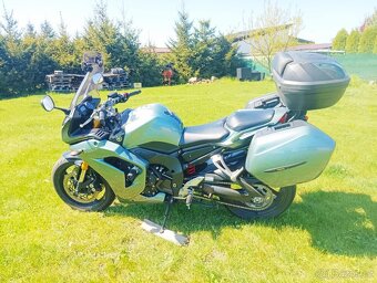 YAMAHA FZ1 FAZER GT - 3