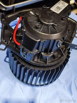VW TRANSPORTER T6 VENTILATOR - 3
