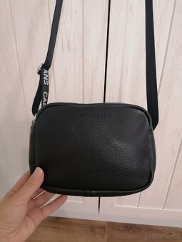 Crossbody kabelka Calvin Klein - 3