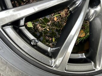 Zimni kola VW Škoda Audi 215/50 R18, ET43 - 3