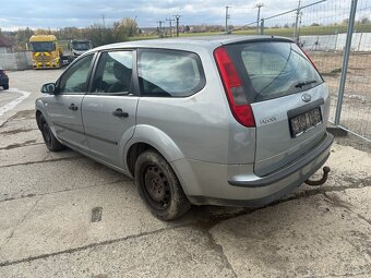 Náhradní díly - Ford Focus 1.6i 74kW r.v. 2005 - 3