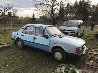 Škoda 120 GLS 40,5 5 stupnová převodovka najeto 52 tis km - 3