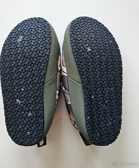 The NorthFace zimní dětské nazouváky vel. EU 33,5 - 3