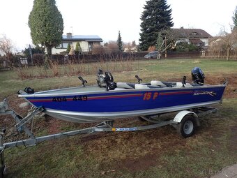 Hliníkový člun s motorem - 3