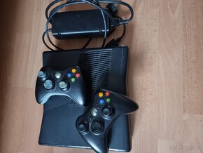 XBOX 360 - 3