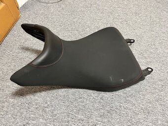 Komfortní sedlo řidiče Honda NT1100 - 3