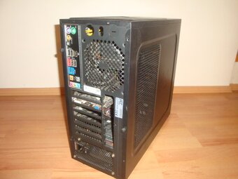 Herní počítač AMD FX, RAM 12GB, 0,5TB HDD, - 3