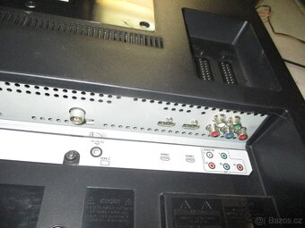 LCD televize 66cm PHILIPS (26 palců), nemá DVBT2 - 3