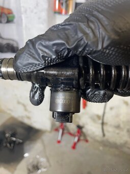 Vstřikovače 2.0 TDI 03G 130 073G - 3