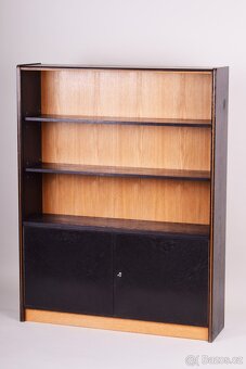 Pár vitrín - č.1609 - 3