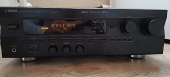 Yamaha Zesilovač - 3