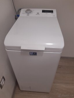 Vrchem plněná pračka electrolux 6kg - 3