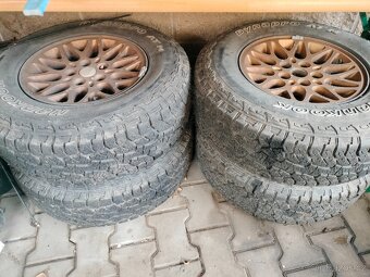 Kola JEEP Grand Cherokee - 3