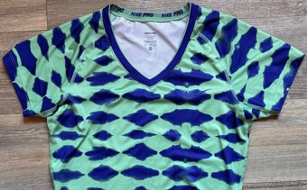 Krásné sportovní dámské tričko Nike vel.M - 3