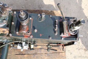 Zetor 7745 převodovka - 3