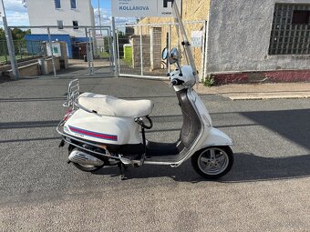 Vespa 50 2T - 3