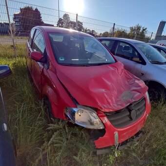 VW Fox 1.2i 40kW na díly - 3
