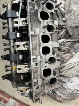 Hlava motoru 1.9 tdi PD - 3