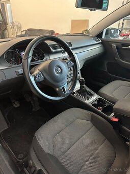 VW PASSAT VARIANT B7 2.0TDI 103KW COMFORT. LED TAŽNÉ NAVI - 3