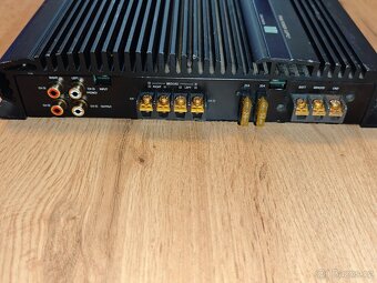 Zesilovač do auta Alpine 3549 - 3