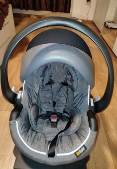 Autosedačka vajíčko BeSafe iZi Go - 3