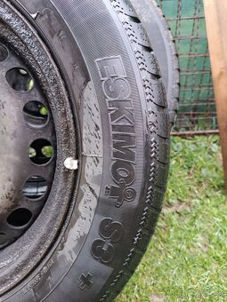 Pneu zimní 195/65/R15 - 3