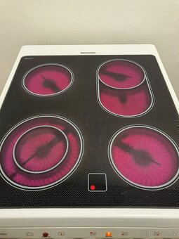 PĚKNÝ 50cm elektrický sporák 220V,  ODVOZ STARÉHO - 3