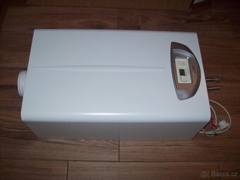 Plynový průtokový ohřívač zánovní - 3