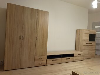 Nábytková stěna - 3