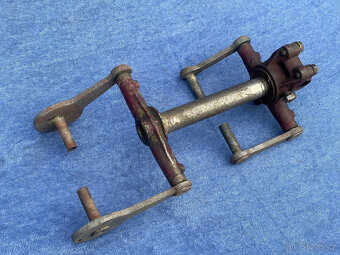 Jawa 250 SPECIÁL/FJ - Krk řízení / vahadla - 3