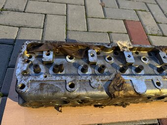 Volha Gaz 24, nová originální hlava motoru - 3