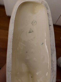 Royal Dux - Dívka s kozlem - 3