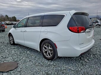 CHRYSLER PACIFICA TOURING PLUS 2018 - 3