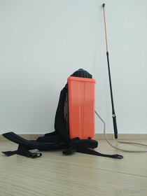 Zádový postřikovač - 3