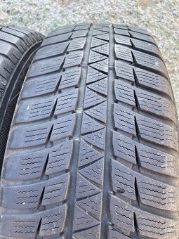 Falken 215/65R17 zimní - 3