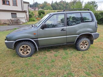Nissan Terrano - 3