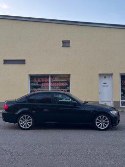 E 90 318I - 3