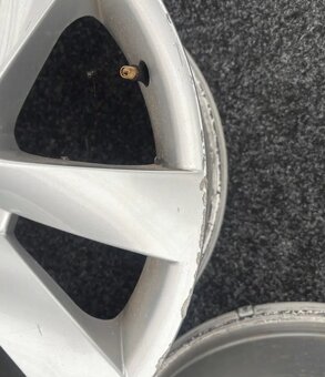 Alu kola FLW 4x100 R17 - 3