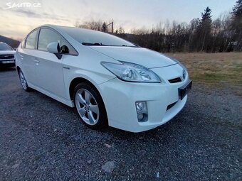 Toyota Prius, 1.8HSE hybrid VYHREV SEDAD - 3
