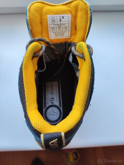 Prodám odlehčené pohory La Sportiva Boulder X Mid - 3