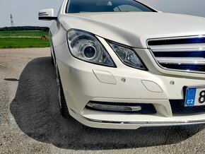 Mercedes-Benz E300CGI, benzin, kupé W212, AMG interiér, CZ - 3