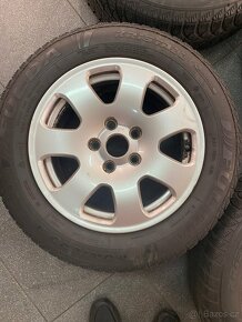 ALU Audi 5x112 R15x7j ET39 - 3