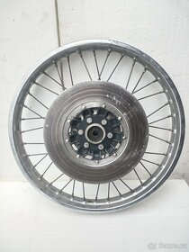 Prodám drátová kola na moto z osmdesátých let - 3