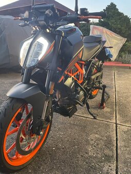 KTM DUKE 125 2021 BLACK - 3